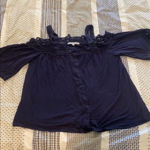 Navy Daniel Rainn of the shoulder top